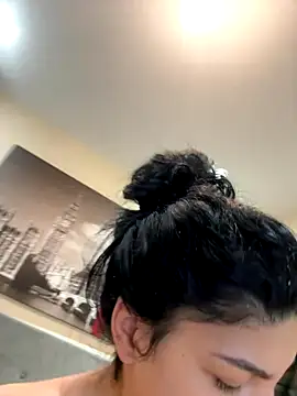 Snapshot of Samira30 chatting on December 2025 11:28:02 AM Samira30 online show from December 2025 11:28:02 AM