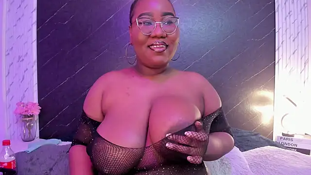Darnellqueen online show from November 2025 04:54:02 AM