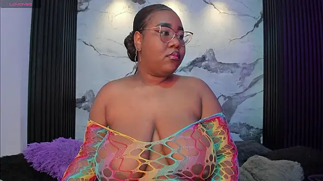 Darnellqueen online show from March 2026 03:34:02 AM
