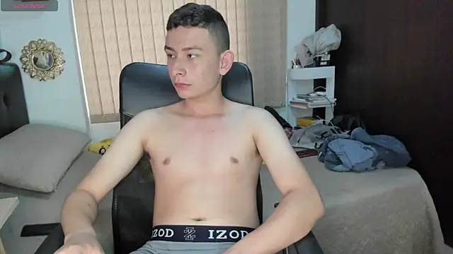 Christ Miller3 online show from February 2025 10:43:02 PM