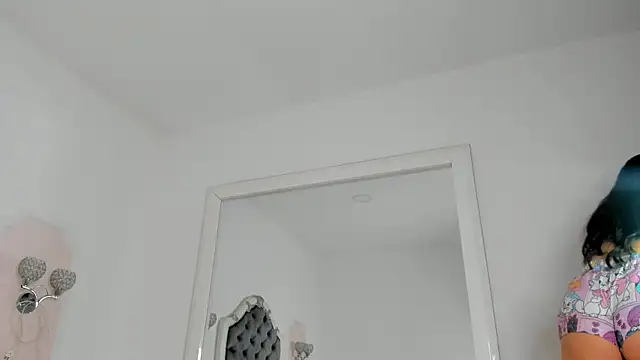 Snapshot of Valentina_Ross_ chatting on February 2026 12:05:02 PM Valentina Ross online show from February 2026 12:05:02 PM