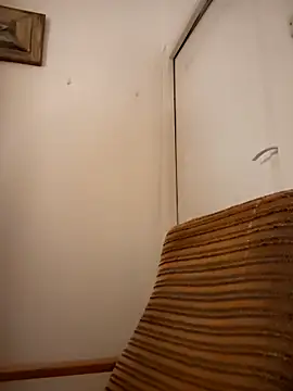 Snapshot of She-devilx chatting on February 2025 10:42:02 PM She-devilx online show from February 2025 10:42:02 PM