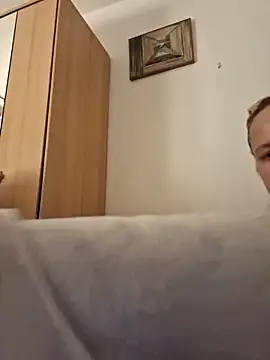 Snapshot of She-devilx chatting on September 2025 09:17:02 PM She-devilx online show from September 2025 09:17:02 PM