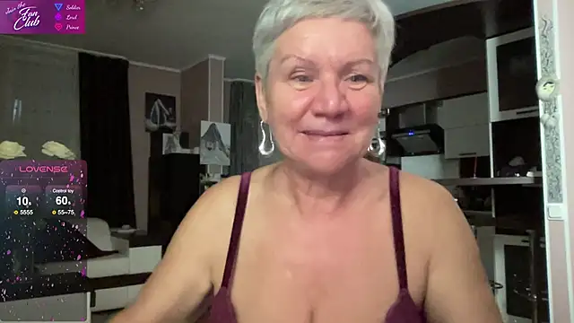 roxana brooks online show from January 2025 05:13:01 PM