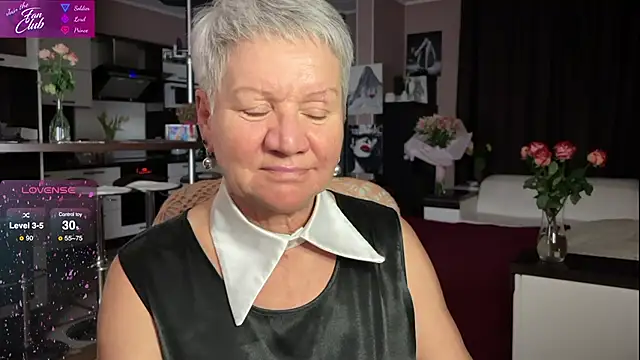 roxana brooks online show from February 2025 05:29:01 PM