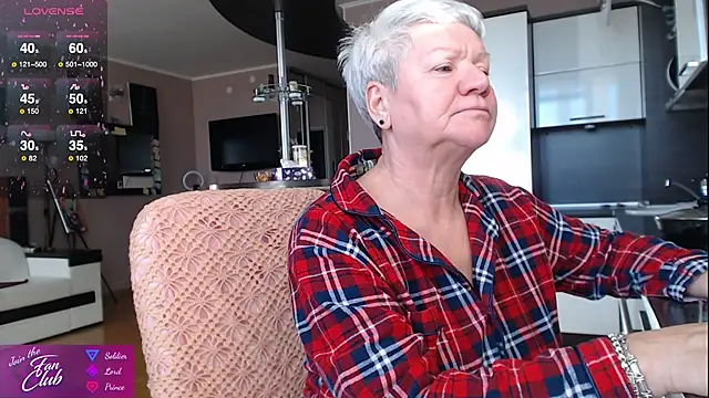 roxana brooks online show from September 2025 05:44:01 AM