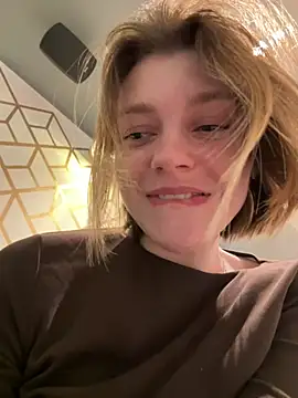 ValenciaShock online show from April 2026 07:17:02 AM