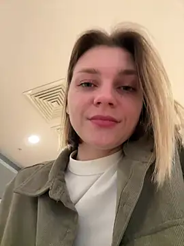 ValenciaShock online show from April 2026 07:11:01 AM