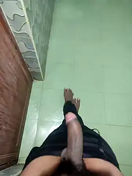 Snapshot of yo19boy chatting on January 2025 10:06:02 AM yo19boy online show from January 2025 10:06:02 AM