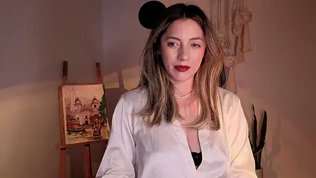Snapshot of Mala_Bad chatting on October 2025 05:43:01 PM Mala Bad online show from October 2025 05:43:01 PM