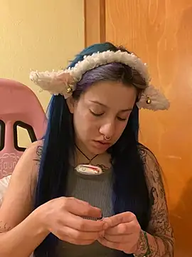 Lucygothic online show from January 2025 01:08:01 AM