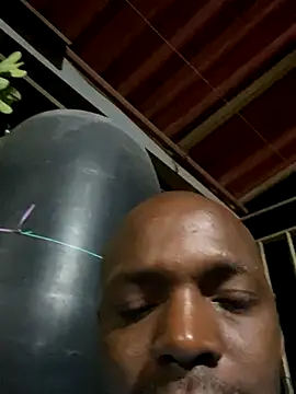 Snapshot of HARLEXBIGCOCK chatting on November 2025 12:10:01 AM HARLEXBIGCOCK online show from November 2025 12:10:01 AM