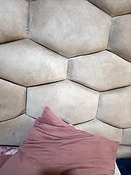 Snapshot of patty_bersh chatting on December 2025 11:33:02 PM patty bersh online show from December 2025 11:33:02 PM