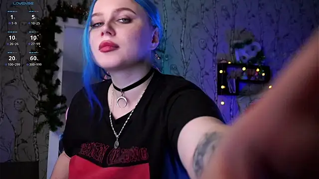 Moon Valkyrie online show from January 2025 01:21:01 PM