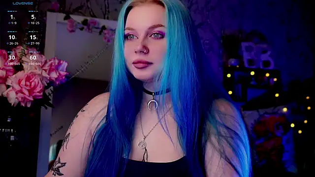 Moon Valkyrie online show from February 2025 02:59:02 PM