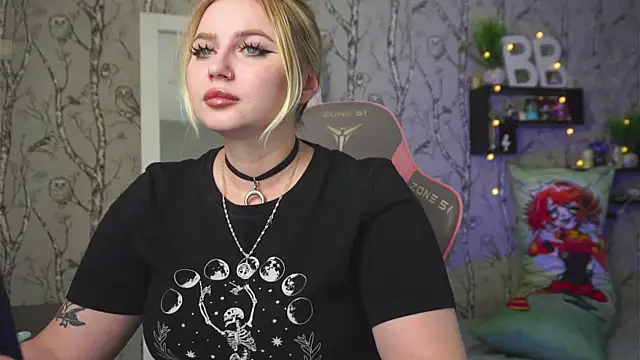 Moon Valkyrie online show from March 2026 09:32:02 AM