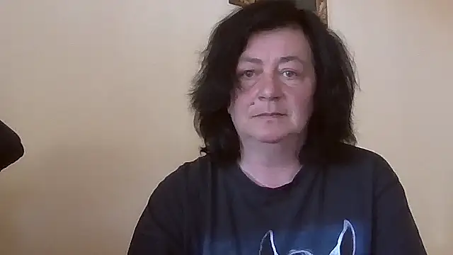 GypsiQueen2 online show from May 2026 03:07:02 PM