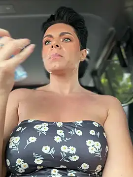 LukeLouHarvey online show from February 2026 04:18:02 AM