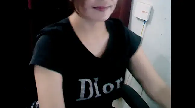 makemefallin online show from January 2025 02:32:01 PM