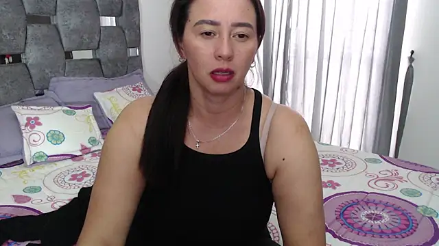 sara hott 1 online show from February 2026 08:20:02 PM