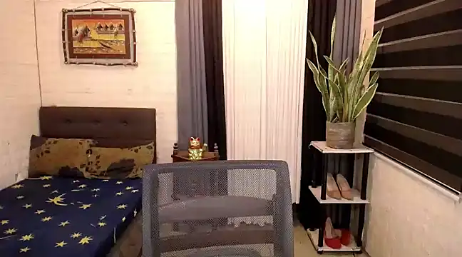 Yesha harper online show from December 2024 10:13:01 AM