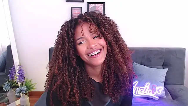 Amelia bss online show from February 2025 01:43:02 PM