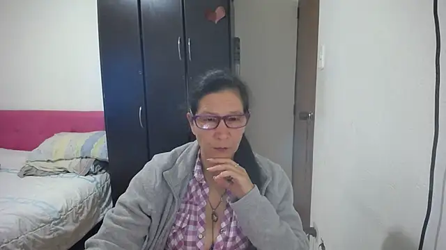 latin49 online show from June 2026 05:16:01 AM