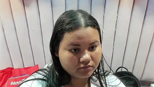 ValenTitis online show from September 2025 08:30:01 PM