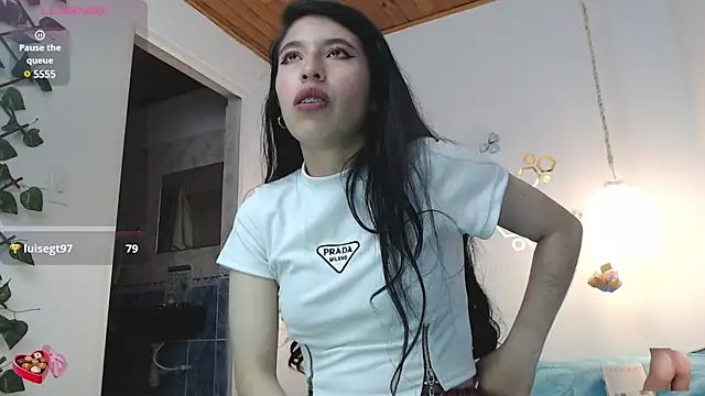 adriscute online show from February 2025 11:32:02 PM