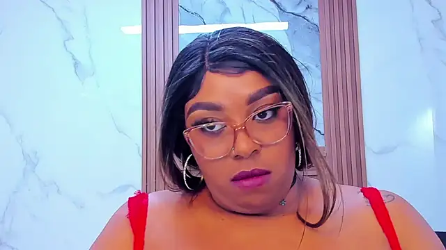 Snapshot of HannyMansonh chatting on January 2025 06:33:01 AM HannyMansonh online show from January 2025 06:33:01 AM