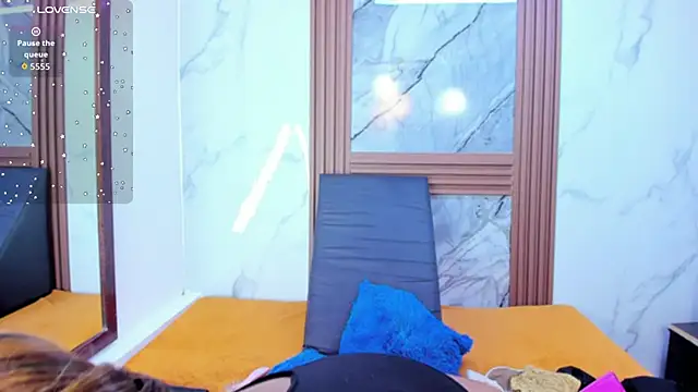 Snapshot of HannyMansonh chatting on October 2025 03:32:01 AM HannyMansonh online show from October 2025 03:32:01 AM