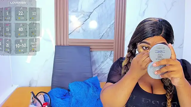 Snapshot of HannyMansonh chatting on October 2025 03:40:01 AM HannyMansonh online show from October 2025 03:40:01 AM