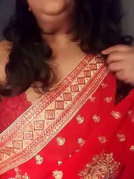 Snapshot of sassy_horny chatting on December 2024 06:48:02 PM sassy horny online show from December 2024 06:48:02 PM