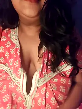 Snapshot of sassy_horny chatting on December 2024 02:30:02 AM sassy horny online show from December 2024 02:30:02 AM