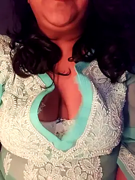 Snapshot of sassy_horny chatting on January 2025 07:13:01 PM sassy horny online show from January 2025 07:13:01 PM