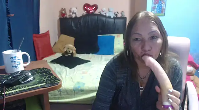 Snapshot of milfeddy_ chatting on February 2025 11:44:01 PM milfeddy online show from February 2025 11:44:01 PM