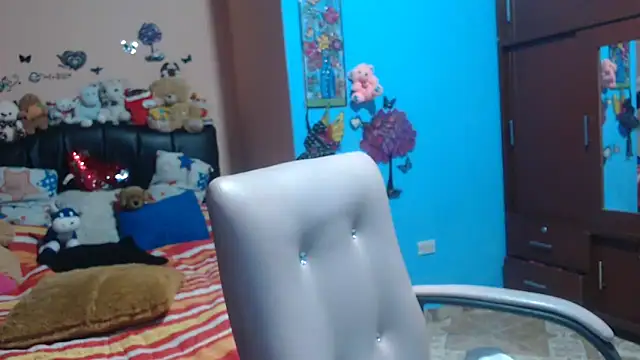 Snapshot of milfeddy_ chatting on March 2025 09:16:01 PM milfeddy online show from March 2025 09:16:01 PM