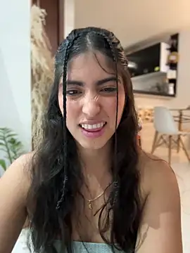 Gaby zahir  online show from March 2025 03:48:02 PM