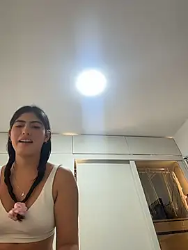 Gaby zahir  online show from November 2025 06:15:01 PM