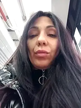 Snapshot of LeticiaWoods chatting on December 2024 07:14:01 AM LeticiaWoods online show from December 2024 07:14:01 AM