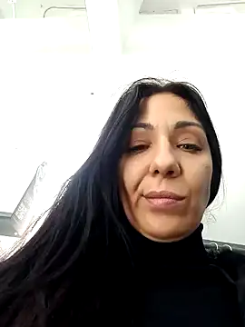 Snapshot of LeticiaWoods chatting on January 2025 10:43:01 AM LeticiaWoods online show from January 2025 10:43:01 AM
