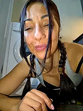 LeticiaWoods online show from January 2026 05:27:02 PM