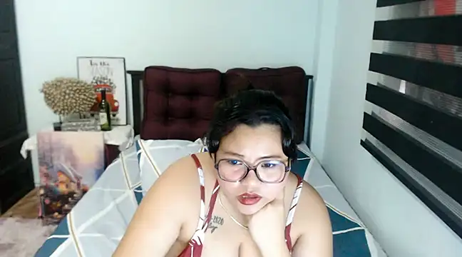 Snapshot of Asianwow22 chatting on December 2024 08:15:02 AM Asianwow22 online show from December 2024 08:15:02 AM