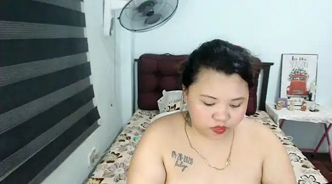 Snapshot of Asianwow22 chatting on January 2025 12:02:02 PM Asianwow22 online show from January 2025 12:02:02 PM