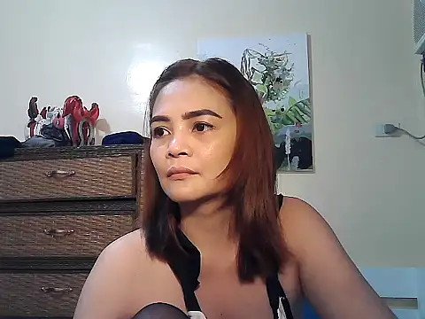 Kisses-13 online show from September 2025 05:23:01 PM