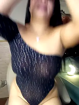 Lashmy111 online show from July 2026 05:56:02 PM