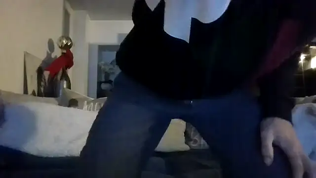 Snapshot of lololaland chatting on November 2025 11:06:01 PM lololaland online show from November 2025 11:06:01 PM