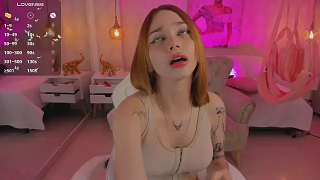 LITTLE-VIVI online show from March 2025 06:26:02 AM