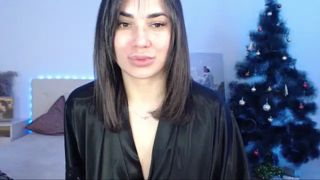 Snapshot of RoxannePure chatting on January 2025 06:14:01 AM RoxannePure online show from January 2025 06:14:01 AM