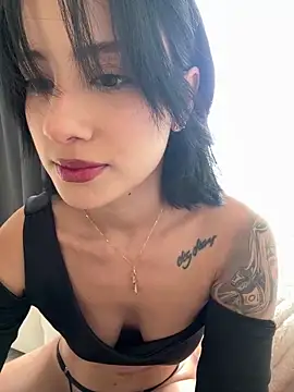 Ale Lewis online show from January 2025 08:37:02 PM